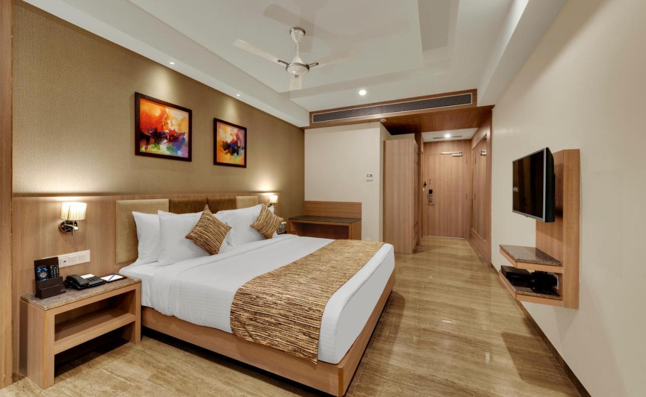 Anaya Beacon Hotel, Jāmnagar Kamer foto